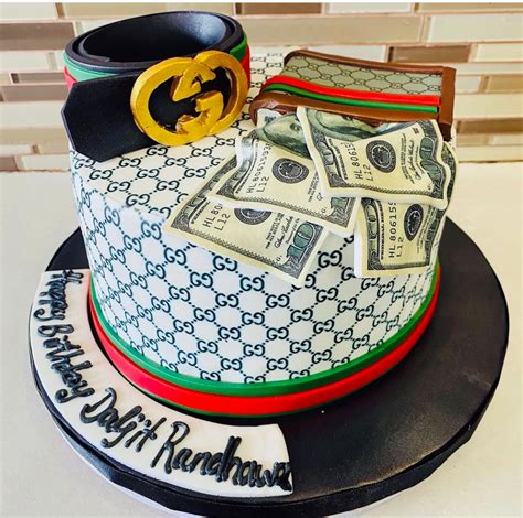 gucci cake price|Gucci Fondant Cake .